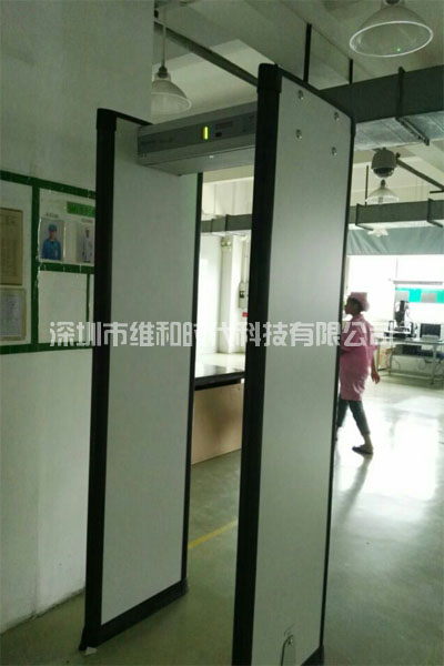 深圳大型手機制造廠采購維和時代代理的Rapiscan METOR6S進口金屬探測安檢門[圖文]