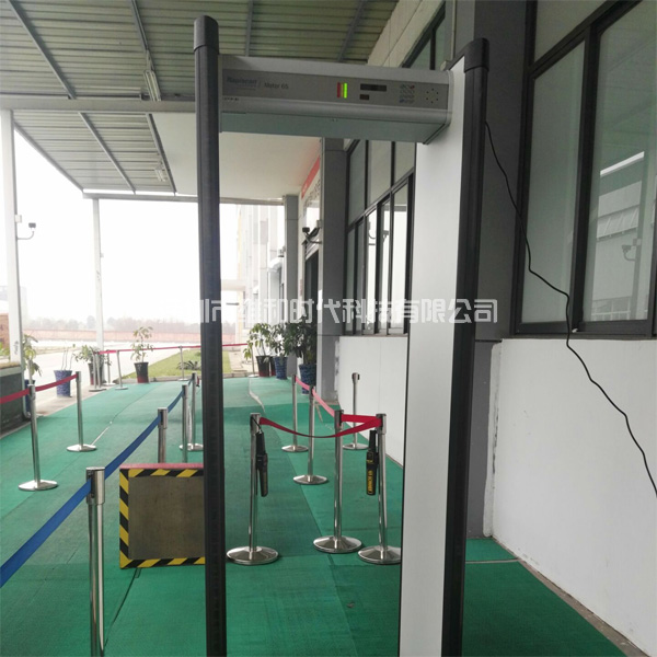 崇州君健塑膠采購維和時代科技7臺METOR6S進口安檢門[圖]