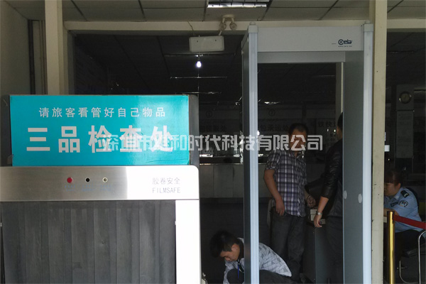 CEIA HI-PE進口安檢門的抗干擾特性及適用領(lǐng)域