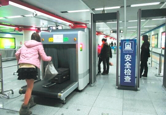 金屬探測安檢門為什么一般要和X光機配套使用？