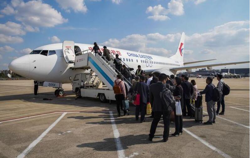 4-笫一次坐飛機(jī)登機(jī)流程 安檢門安檢注意事項(xiàng).jpg